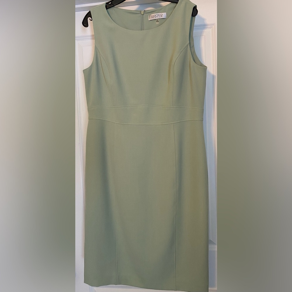 Kasper Round Neck Sheath Dress Sea Foam Green Sz 14 Beautiful